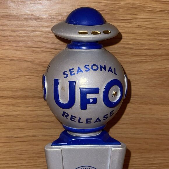 UFO Seasonal Release Brewing 12" Beer Tap Handle Rare! - Picture 2 of 16